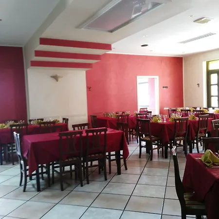 La Mimosa Hotel 2*