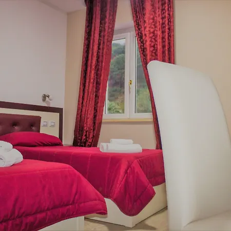 Hotel La Mimosa 2*