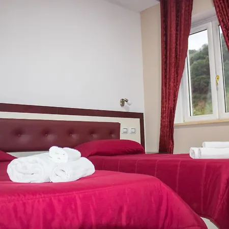 Hotel La Mimosa 2*